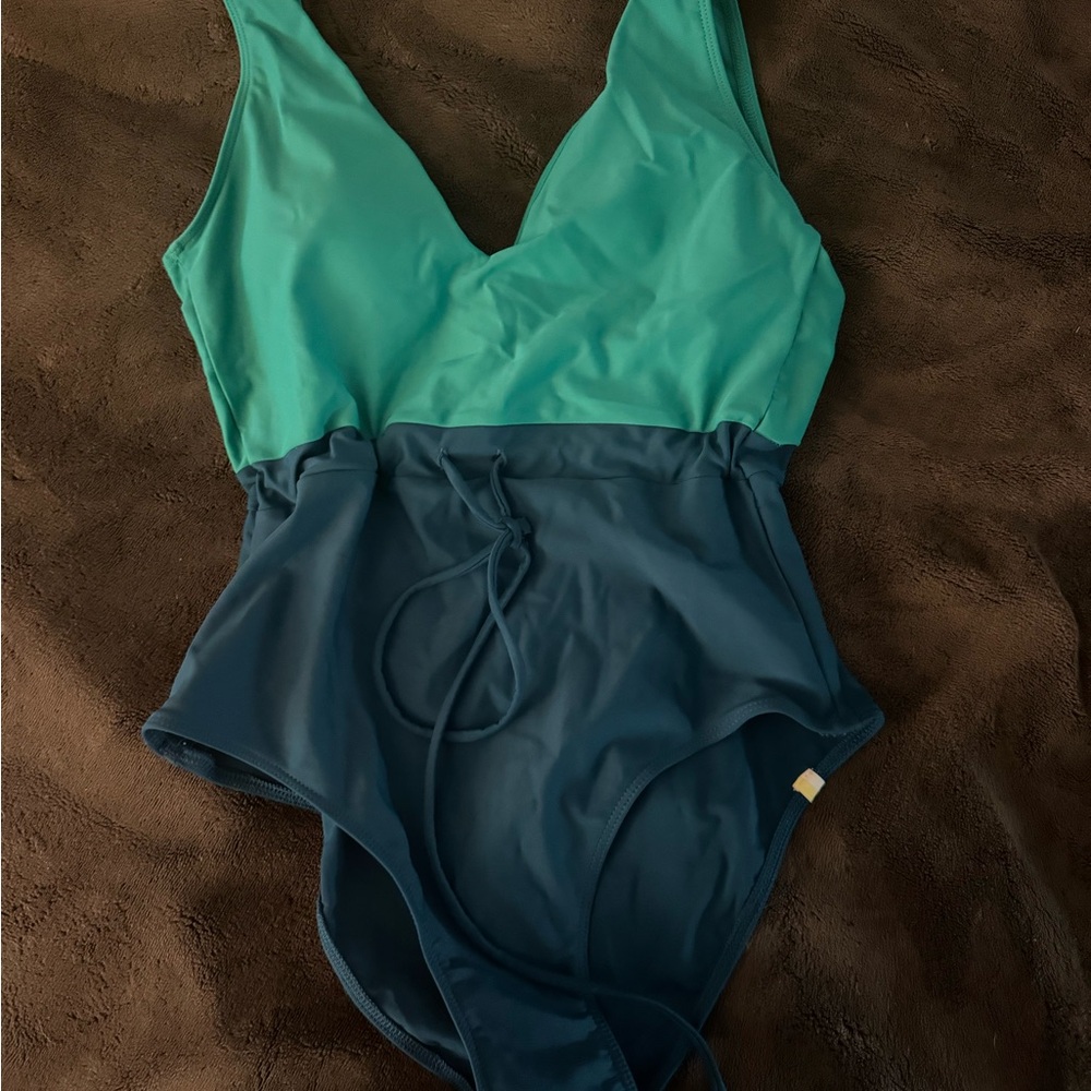 Summersalt One Piece 4